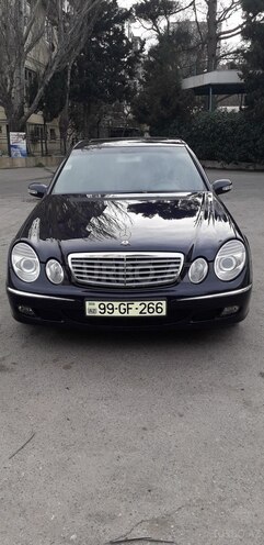 Mercedes E 270 2002, 285,000 km - 4.4 l - Bakı