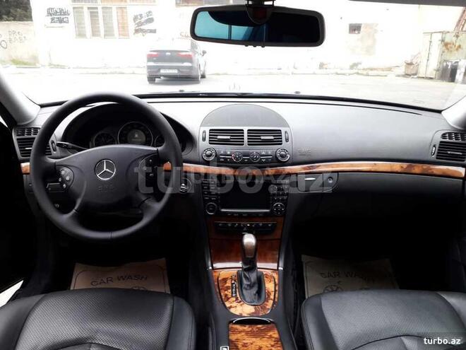 Mercedes E 320 2004, 255,000 km - 3.2 l - Bakı