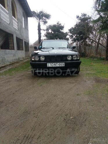 BMW 535 1990, 280,000 km - 3.4 l - Lənkəran