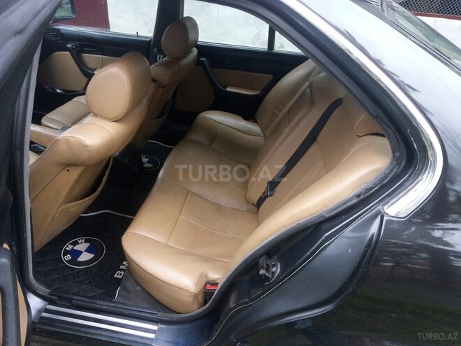 BMW 535 1990, 280,000 km - 3.4 l - Lənkəran