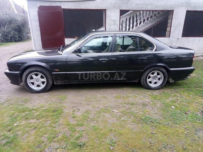 BMW 535 1990, 280,000 km - 3.4 l - Lənkəran