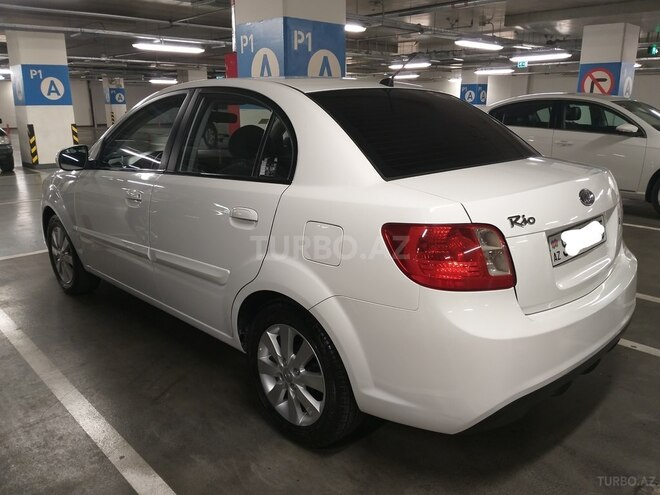 Kia Rio 2011, 166,000 km - 1.4 l - Bakı