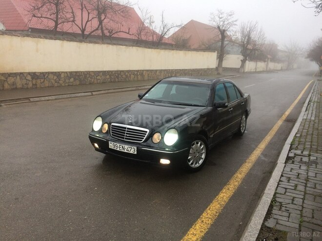 Mercedes E 270 2001, 374,000 km - 2.7 l - Gəncə
