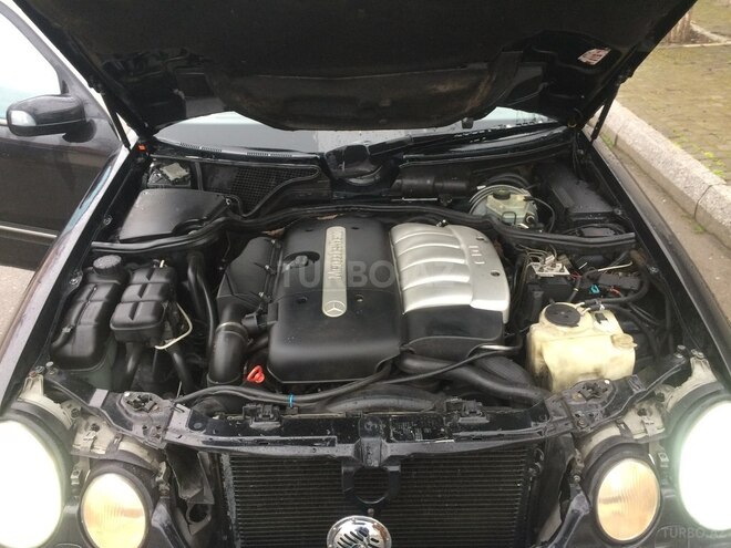 Mercedes E 270 2001, 374,000 km - 2.7 l - Gəncə
