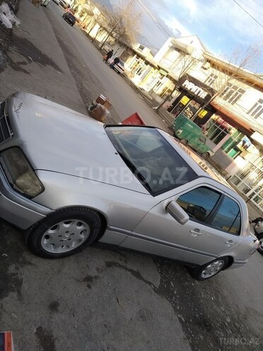 Mercedes 200 1995, 330,423 km - 0.1 l - Balakən