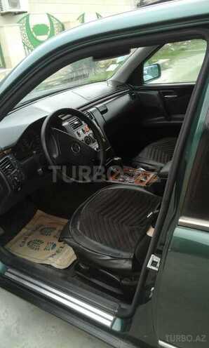 Mercedes E 240 1999, 492,057 km - 2.4 l - Bakı