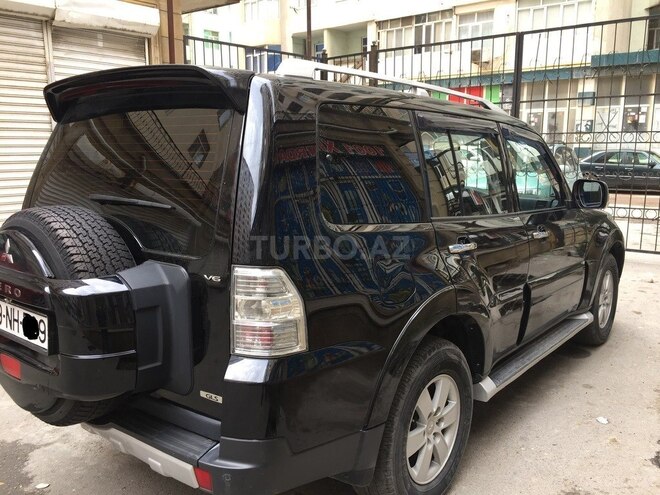 Mitsubishi Pajero 2007, 235,815 km - 3.0 l - Bakı