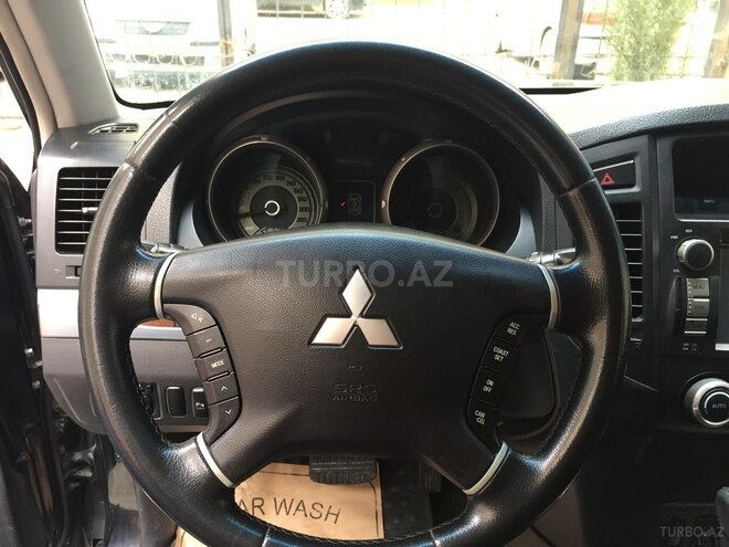 Mitsubishi Pajero 2007, 235,815 km - 3.0 l - Bakı