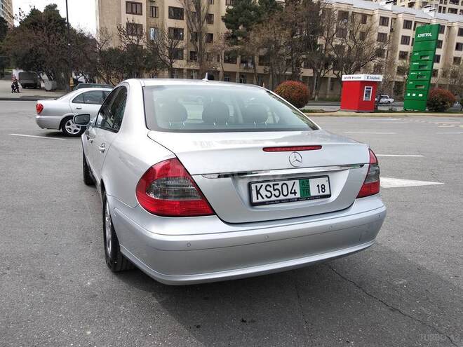 Mercedes E 220 2007, 191,000 km - 2.2 л - Bakı