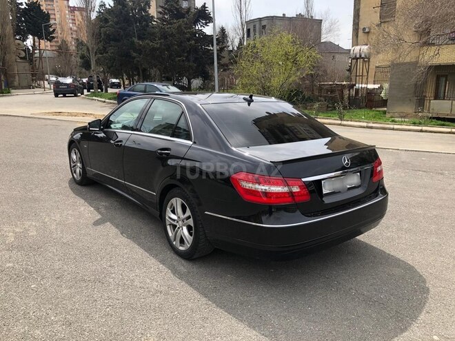 Mercedes E 250 2010, 186,000 km - 2.5 l - Bakı