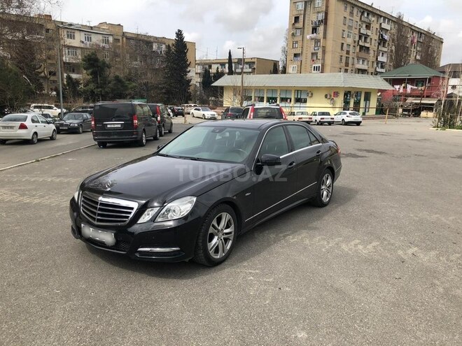 Mercedes E 250 2010, 186,000 km - 2.5 l - Bakı