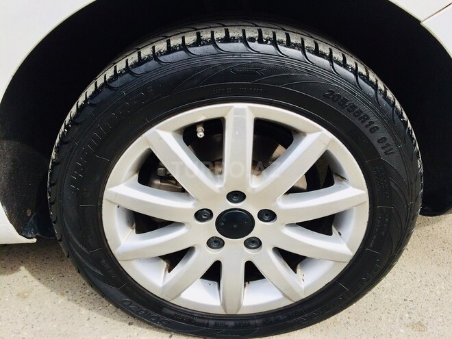 Volkswagen Jetta 2011, 160,000 km - 1.6 l - Bakı