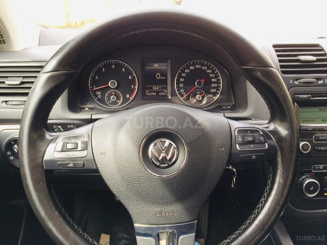 Volkswagen Jetta 2011, 160,000 km - 1.6 l - Bakı