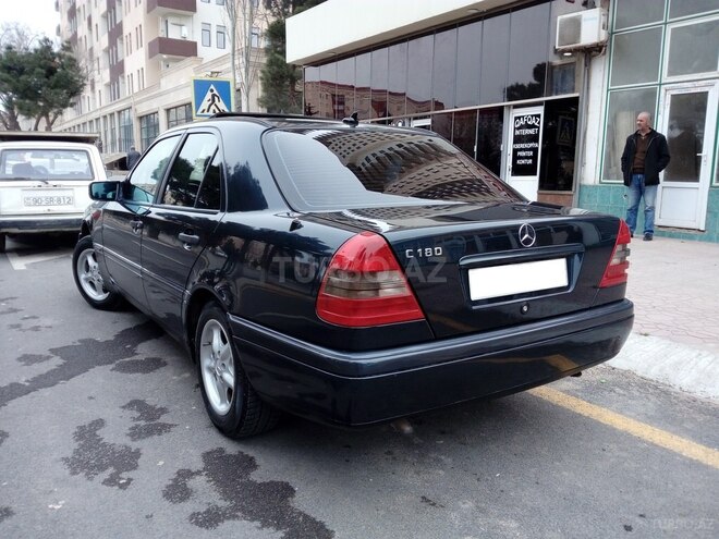 Mercedes C 180 1997, 278,000 km - 1.8 l - Sumqayıt