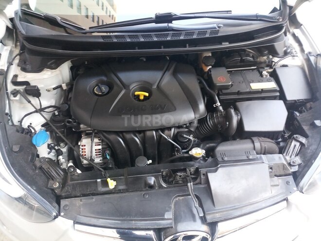 Hyundai Elantra 2015, 55,000 km - 1.8 l - Bakı