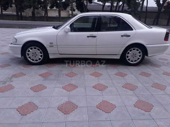 Mercedes C 240 1999, 240,000 km - 2.4 l - Şəmkir