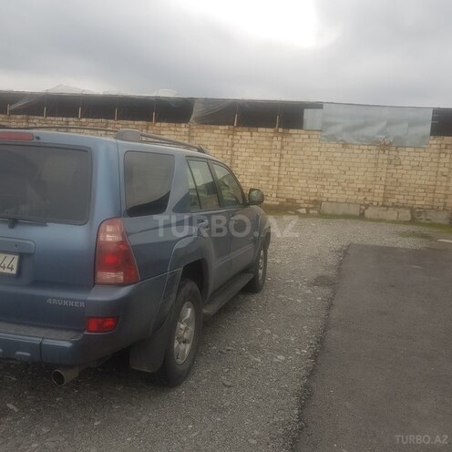 Toyota 4Runner 2004, 180,000 km - 4.0 l - Göyçay
