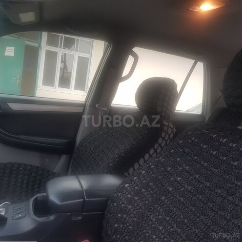Toyota 4Runner 2004, 180,000 km - 4.0 l - Göyçay