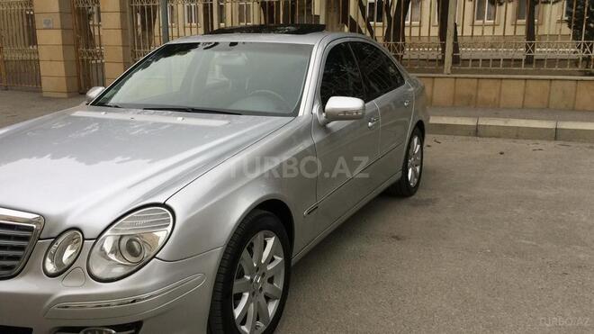 Mercedes E 220 2002, 223,500 km - 2.2 l - Bakı