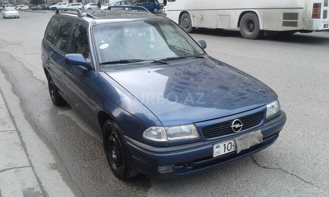 Opel Astra 1995, 384,000 km - 1.6 l - Bakı