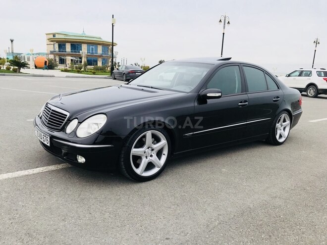 Mercedes E 240 2003, 251,000 km - 2.4 l - Sumqayıt