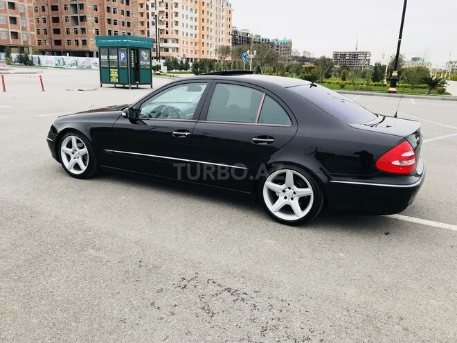 Mercedes E 240 2003, 251,000 km - 2.4 l - Sumqayıt