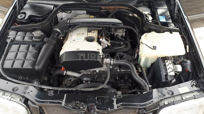 Mercedes C 200 1999, 325,632 km - 2.0 л - Bakı