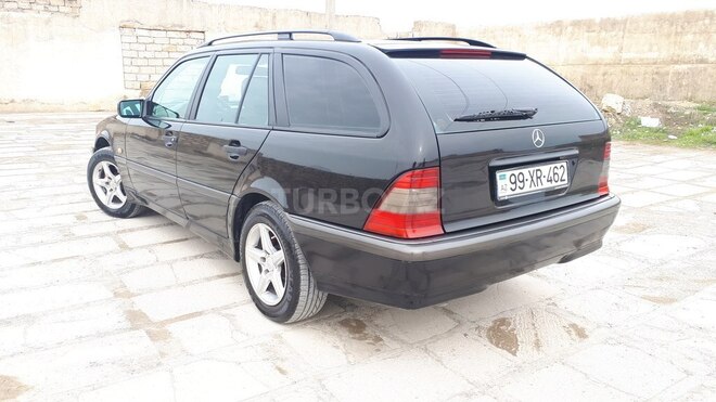 Mercedes C 200 1999, 325,632 km - 2.0 л - Bakı
