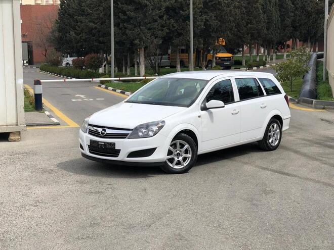 Opel Astra 2009, 216,000 km - 1.7 l - Bakı