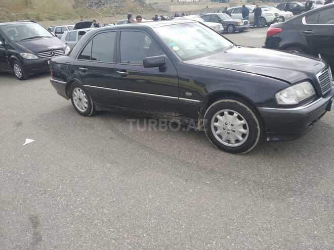 Mercedes C 240 1999, 286,400 km - 2.4 l - Bakı