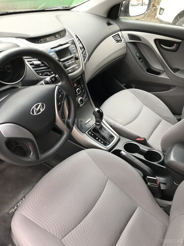 Hyundai Elantra 2015, 105,000 km - 1.8 l - Bakı