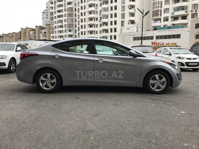 Hyundai Elantra 2015, 105,000 km - 1.8 l - Bakı