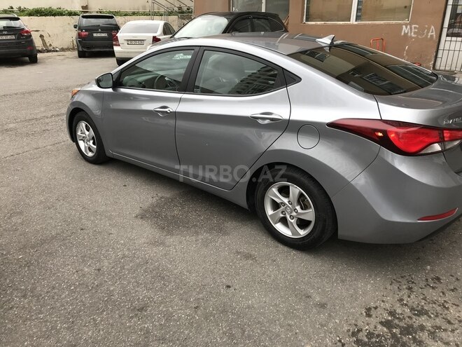 Hyundai Elantra 2015, 105,000 km - 1.8 l - Bakı
