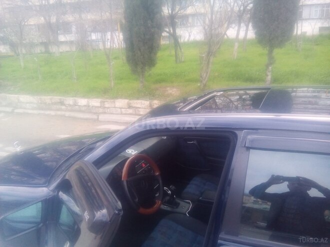 Mercedes C 180 1996, 338,000 km - 1.8 л - Bakı