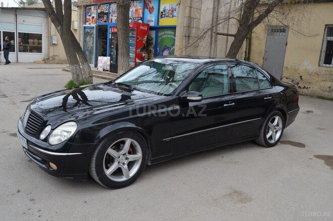 Mercedes E 270 2003, 292,050 km - 2.7 l - Bakı