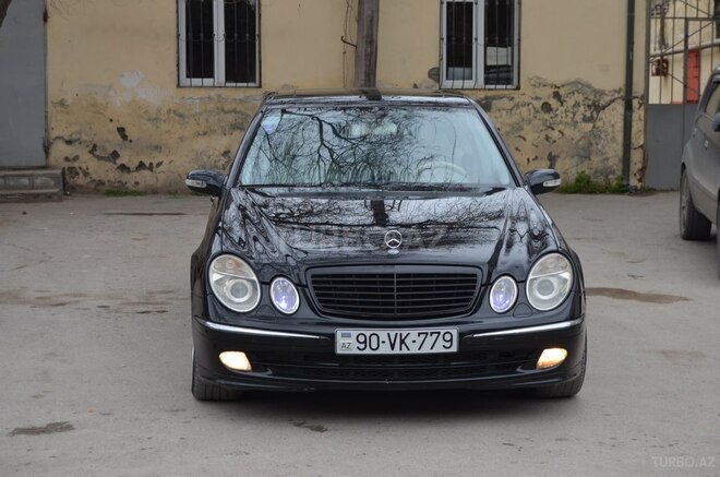 Mercedes E 270 2003, 292,050 km - 2.7 l - Bakı