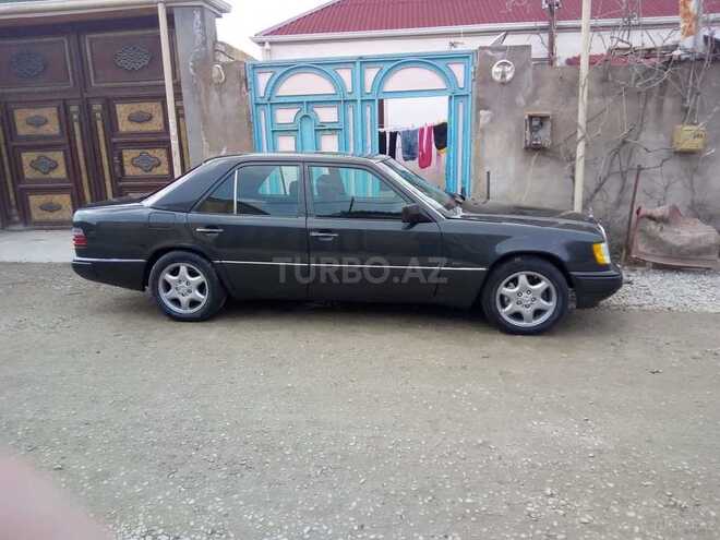 Mercedes E 280 1993, 1,286 km - 0.5 l - Bakı