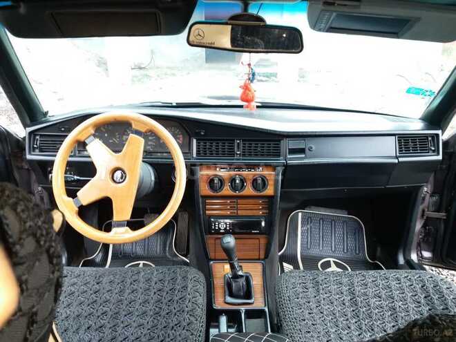 Mercedes 190 1990, 3,200,000 km - 0.2 л - Lənkəran