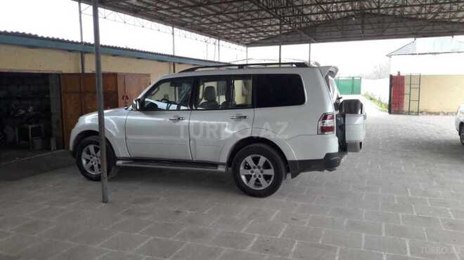 Mitsubishi Pajero 2008, 122,000 km - 3.8 л - Bakı