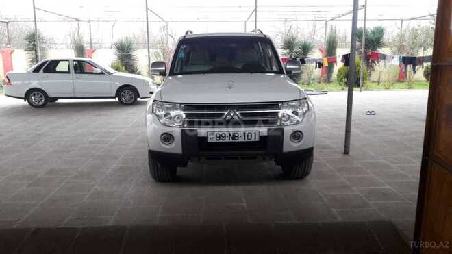 Mitsubishi Pajero 2008, 122,000 km - 3.8 л - Bakı