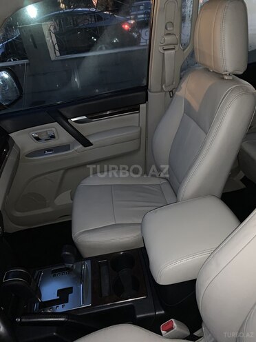 Mitsubishi Pajero 2008, 122,000 km - 3.8 л - Bakı