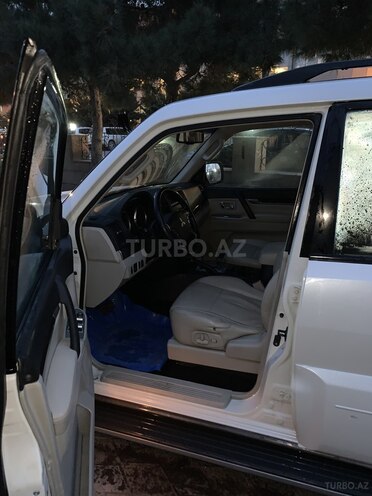 Mitsubishi Pajero 2008, 122,000 km - 3.8 л - Bakı
