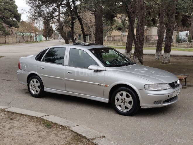 Opel Vectra 1998, 111,111 km - 2.0 l - Sumqayıt