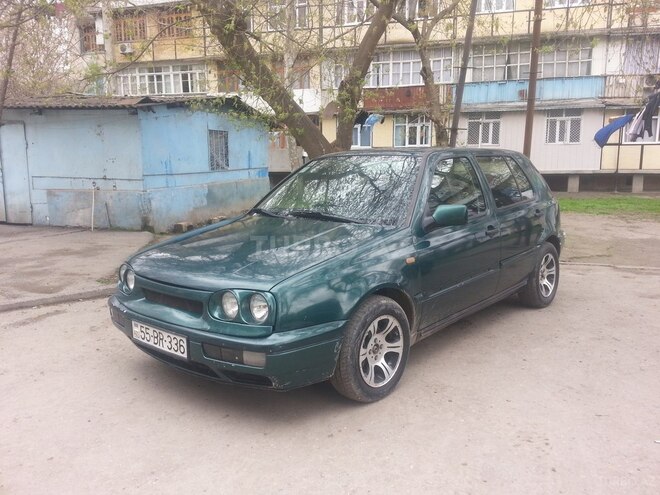 Volkswagen Golf 1996, 300,000 km - 2.0 л - Şəki