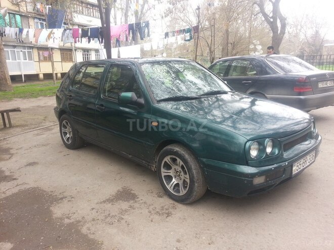 Volkswagen Golf 1996, 300,000 km - 2.0 л - Şəki