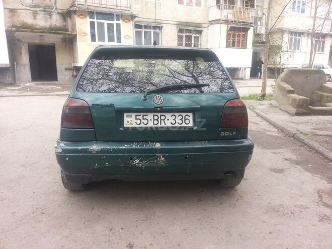 Volkswagen Golf 1996, 300,000 km - 2.0 л - Şəki