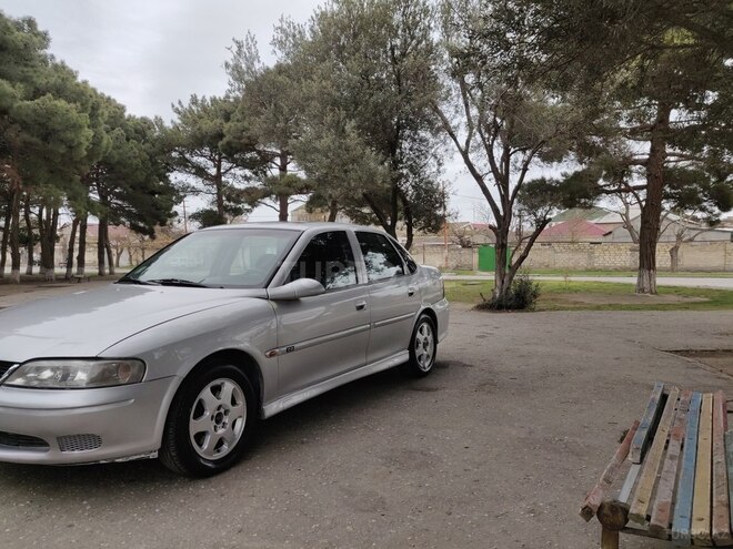 Opel Vectra 1998, 111,111 km - 2.0 l - Sumqayıt