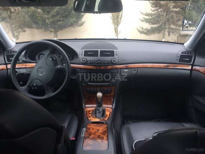 Mercedes E 320 2004, 255,000 km - 3.2 л - Bakı