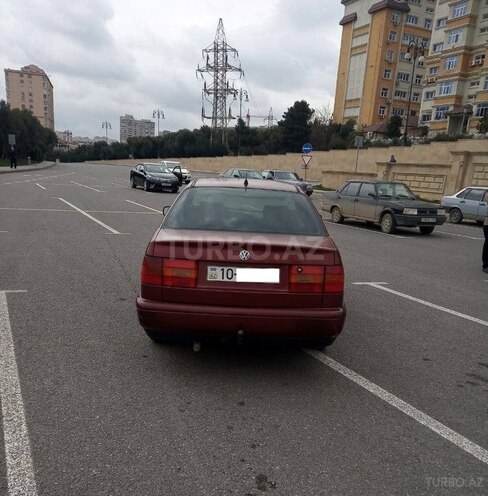 Volkswagen Passat 1994, 250,000 km - 2.0 l - Bakı