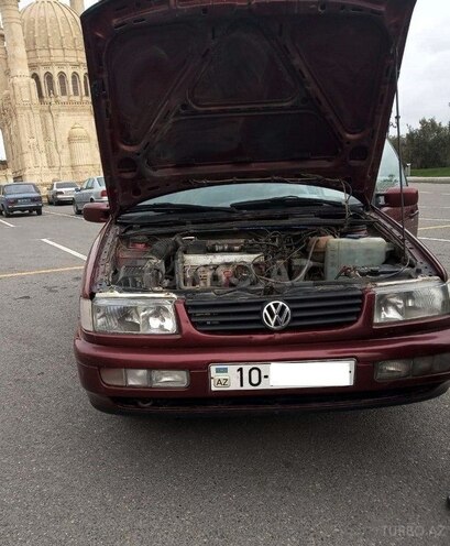 Volkswagen Passat 1994, 250,000 km - 2.0 l - Bakı